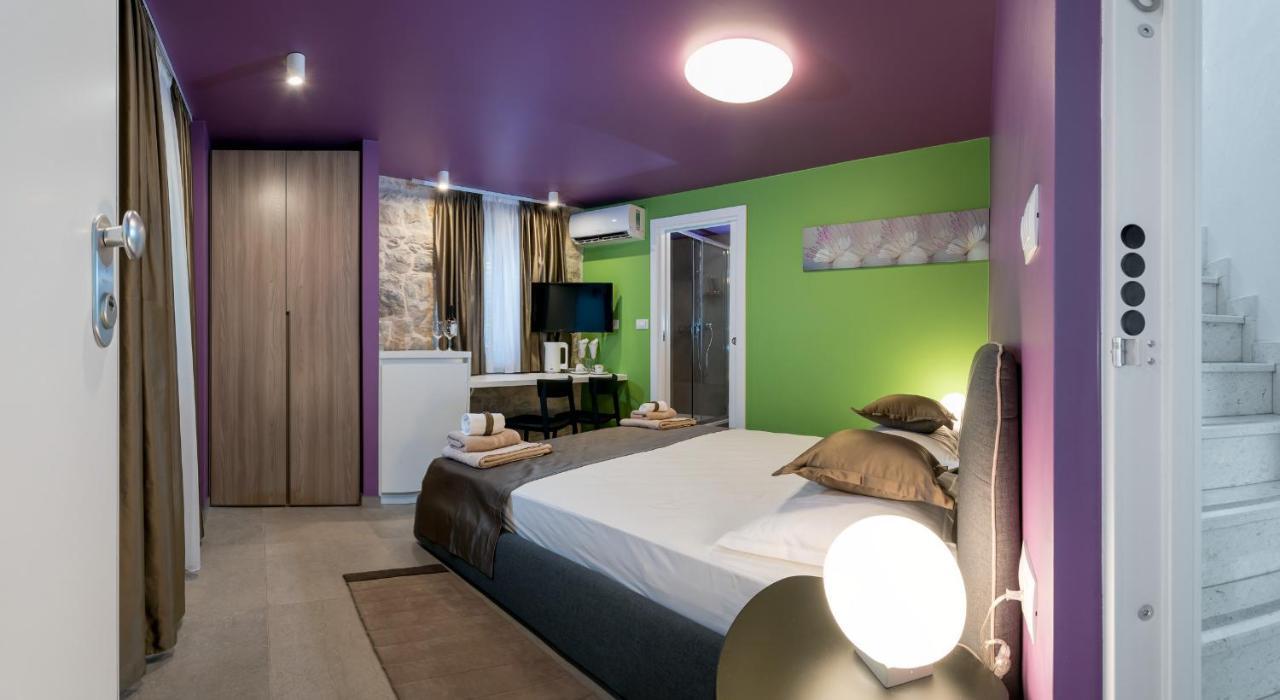 Annie'S Stone Studio & Room Split Eksteriør billede